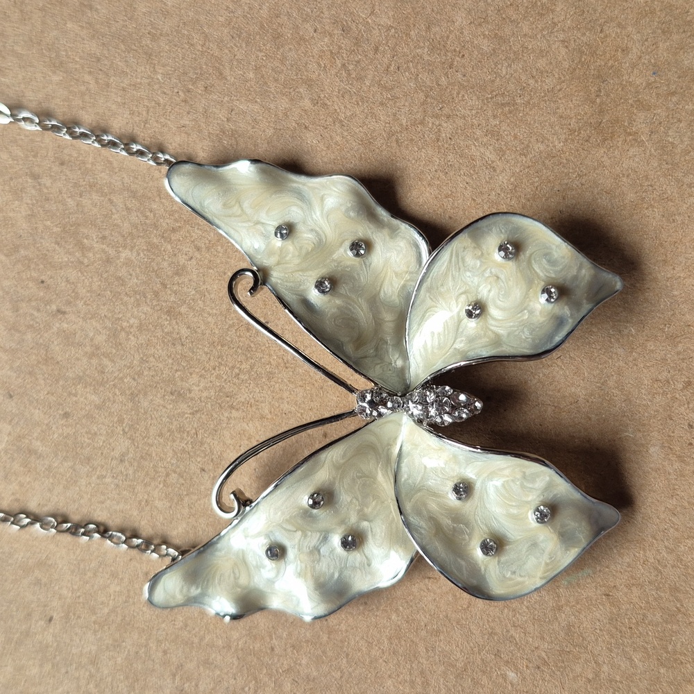 Elegant Silver Plated Butterfly Pendant Necklace With Cubic Zirconia Stones
